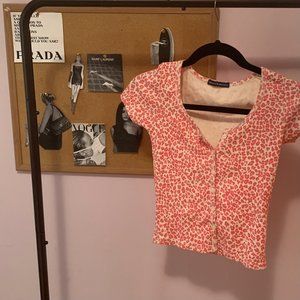 Brandy Melville pink cheetah zelly top!